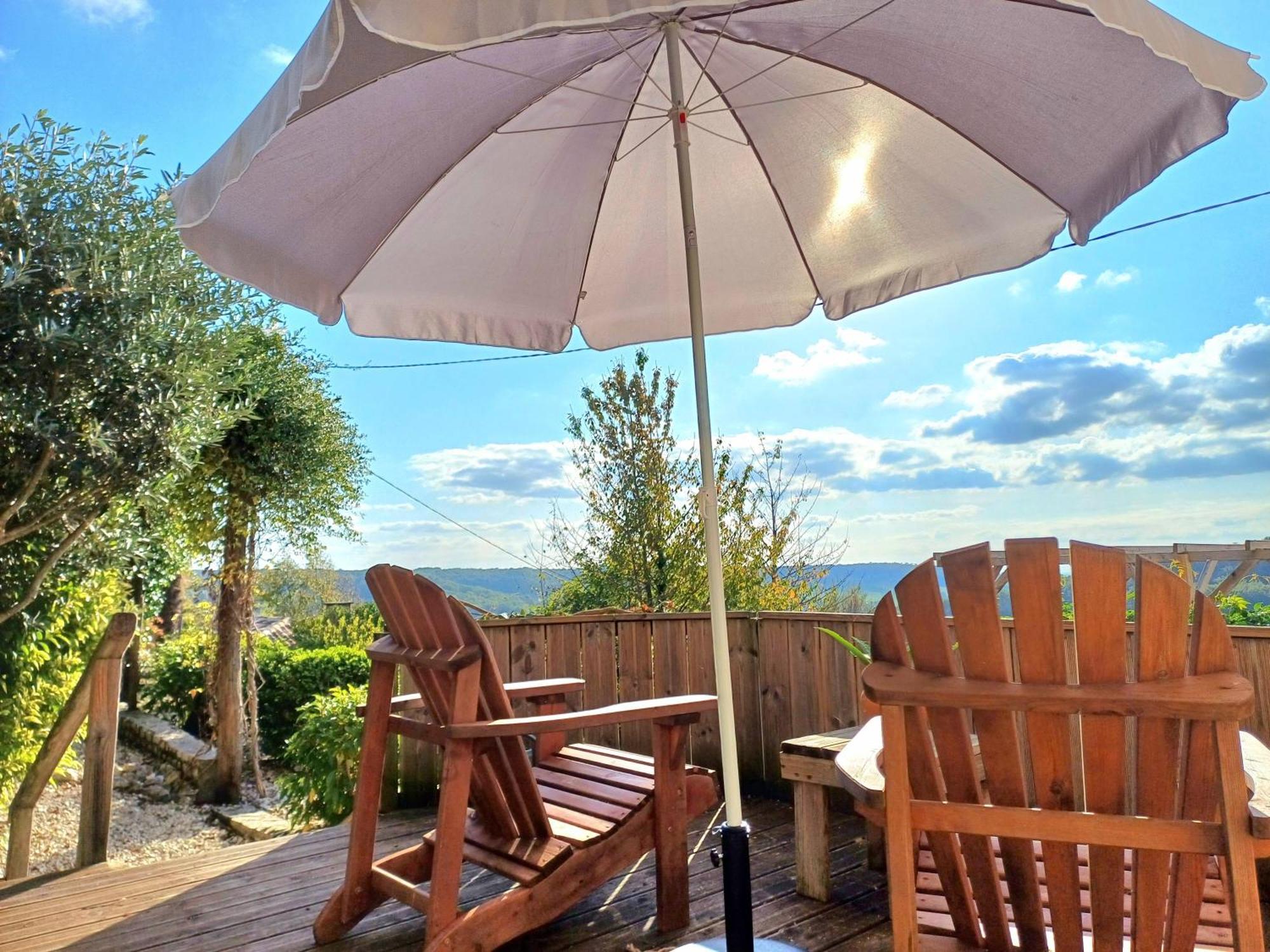 Les Terrasses De Flaugnac Villa Luaran gambar